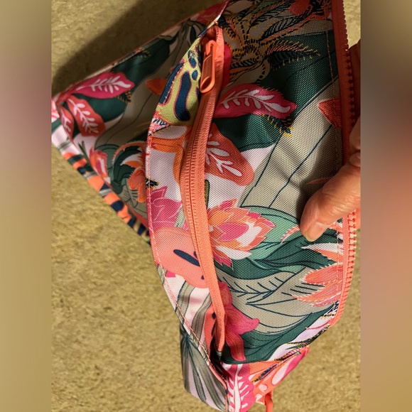 Vera Bradley Lighten Up ReActive Hipster Crossbody - Rain Forest Canopy Coral - Picture 10 of 13